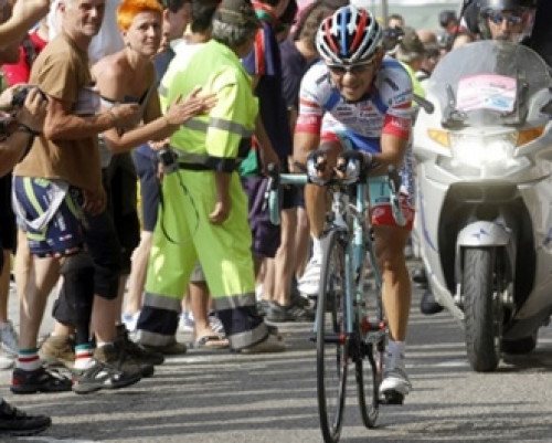 Giro, Rujano moved up overall Top-5 Giro, Rujano moved up overall Top-5